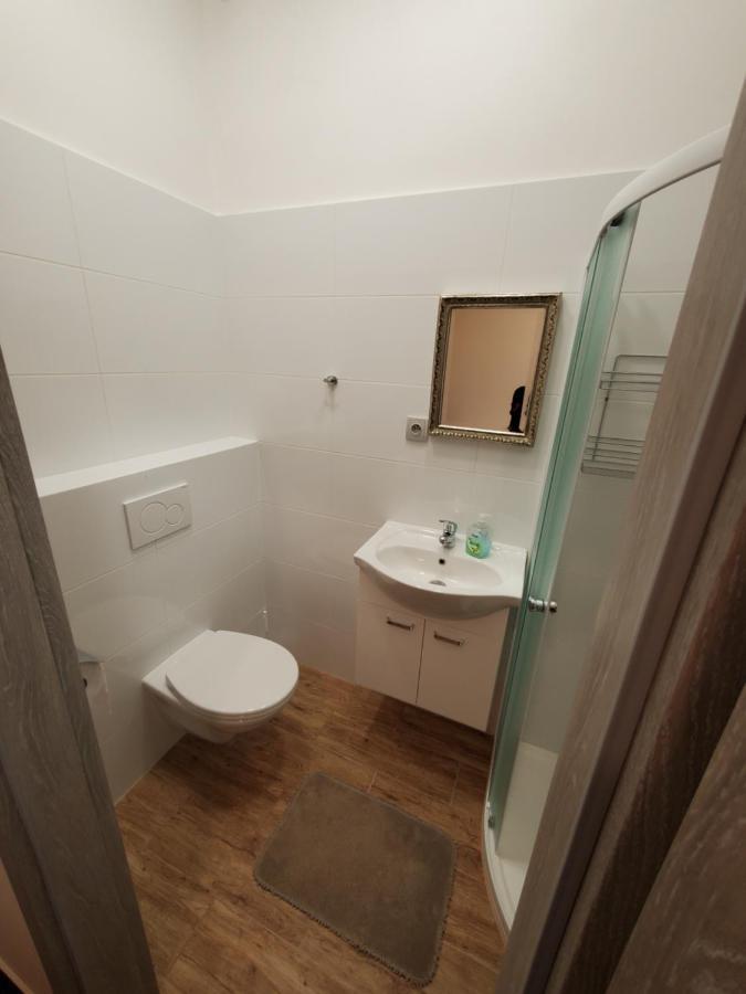 Hotel Koruna Penzion Teplice nad Metují Extérieur photo